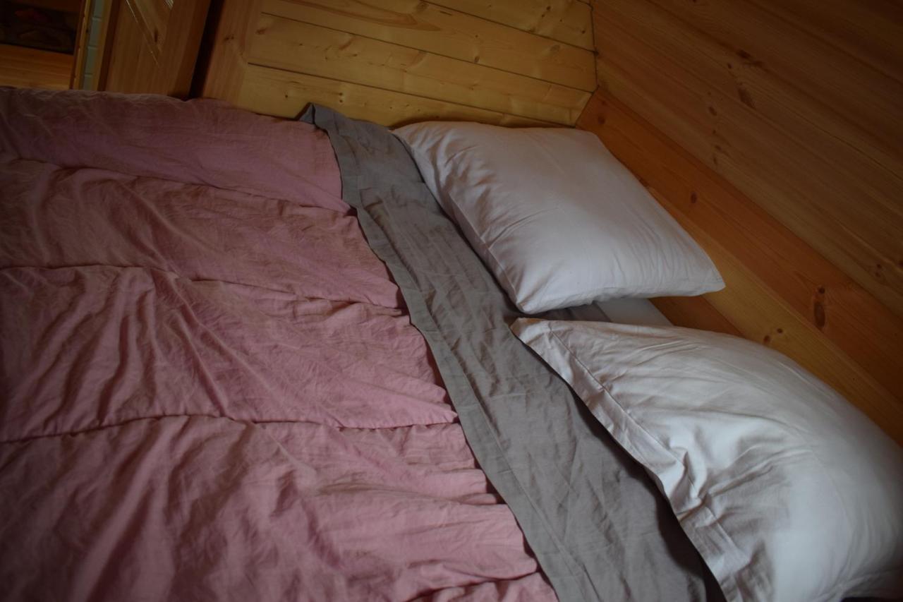 Les Cabanes Magiques De Mariegillou Appartement Avrilly Buitenkant foto